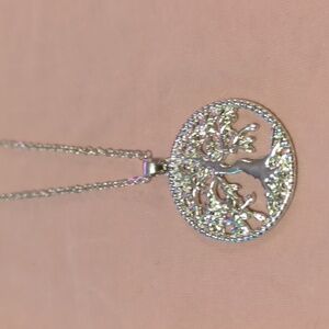 Silver-tone tree of life Charm On 16" necklace nwot